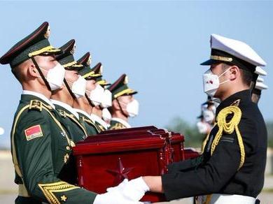 第八批在韩中国人民志愿军烈士遗骸装殓仪式在韩国举行