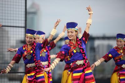 海边唱起天边的歌！青青原创云上歌会举办
