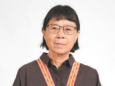​张桂梅：我就是一名山村老师，用知识改变孩子们的命运
