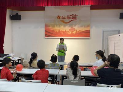 “喃喃解忧”送暖困难儿童 市南区民政局举行结对关爱服务活动