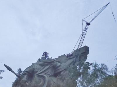 中纪委机关报评荆州关公像搬移：3亿多元说没就没，教训深刻