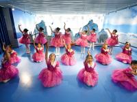 又是别人家的学校！看他们“一带一路”花式减压