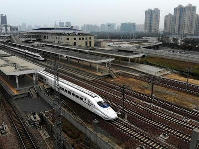10月4日全国铁路、公路、水路、民航发送旅客总量5309.64万人次