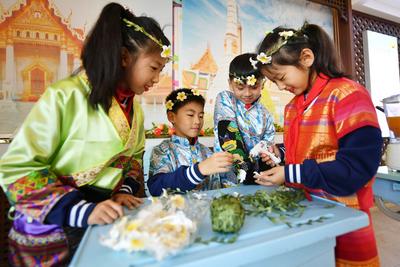 又是别人家的学校！看他们“一带一路”花式减压