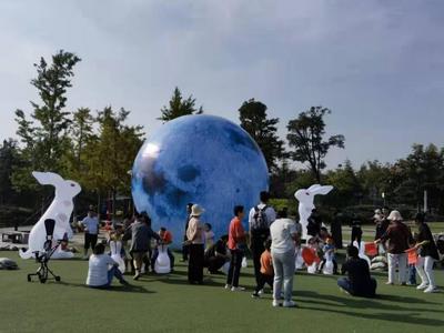 国家级非遗表演“独竹漂”惊艳登场，青岛这个度假区国庆精彩活动不断档