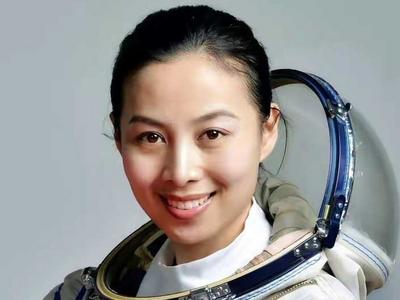 暖！山东籍航天员王亚平和5岁女儿约定为她摘星星