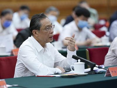 本轮疫情何时能有效控制，赢得疫情的法宝是什么？钟南山、张文宏最新发声