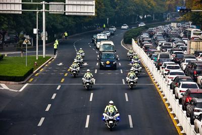 今天，青岛全城送别李涌！明天，原本是他55岁生日……