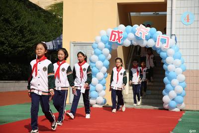 “你好，十岁。 我们长大了！”寿光路小学举行成长礼