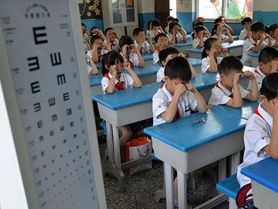 教育部：基本实现儿童青少年近视率每年下降0.5个百分点