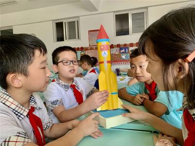 虎山路小学亮剑中队探秘“神州”：逐梦星辰，我们也很赞！