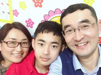 百户文明家庭风采 | 刘建梅陈鑫家庭：把最美好的爱情亲情化为并肩奋斗的动力