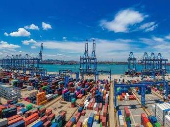 今年前三季度山东进出口总值2.12万亿元，出口和进口增速均高于全国平均水平