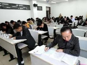 11月27日笔试！2022年度中央机关公开遴选和公开选调公务员报名即将开始