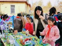 科技节里，青岛小学生打造“未来智慧城”