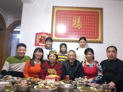 百户文明家庭风采 | 刘梅、王舵德家庭：冲在防疫一线的医院“夫妻档”