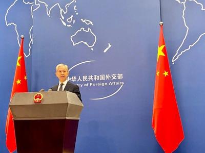 多名中国赴美留学生遭到美方打压，外交部：停止这种损人不利己的做法