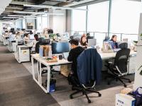 科技赋能定制全屋灯光，这家公司能把“太阳”搬进客厅