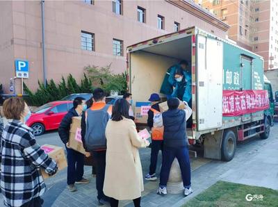 出发！58万元爱心物资由市南湛山发往宕昌沙湾