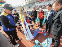 空中版”速度与激情”！时尚体育融媒FPV穿越机大赛现场图来了