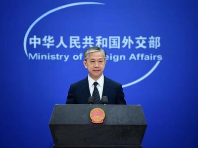 ​美报告称美军核潜艇在南海是撞上海底山，外交部回应