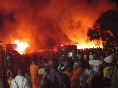塞拉利昂油罐车爆炸事故死亡人数升至115人