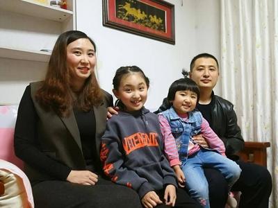 百户文明家庭风采 | 许云峰、尹常萍家庭： 没能实现的约定，隔屏相望的牵挂