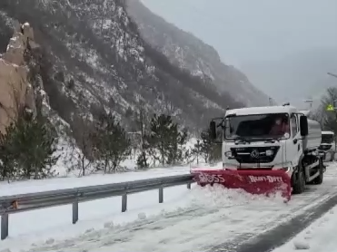 北京冬奥会延庆赛区降雪量达暴雪级别，有利于后续赛道造雪