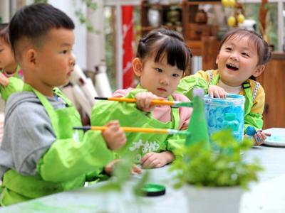增设育儿假！20多个省份密集出台鼓励生育措施