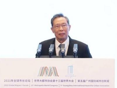 钟南山最新判断：疫苗半年后效果下降，需及时补种加强针