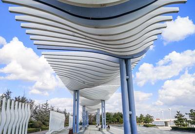 海天一色，实拍初冬蓝谷人才公园