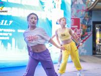 燃脂“战斗”、时尚健身达人热舞......大学生瑜伽&健美操冠军赛现场图来了