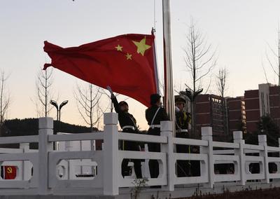 信仰的力量|青岛理工大学学生社团深入学习党的十九届六中全会精神