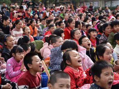 教育部：脱贫家庭辍学学生持续保持动态清零