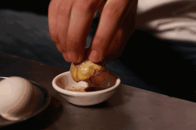 慎点！火爆网络的“活珠子”究竟是啥？能不能吃？真相全在这……