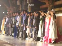 今夜网红墙高光时刻！科技“点亮”时尚之城