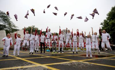 摄影记者2021年鉴④：居中而立，影像发声