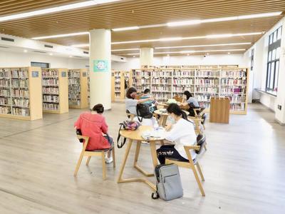 云讲座、主题展览、手工体验……元旦到市图书馆开启书香新年吧