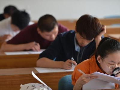 即日起至12月28日，山东省2021年成人高考录取工作分两批进行