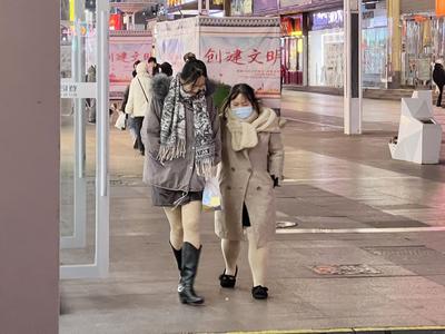 中央气象台发布寒潮最高等级橙色预警：大部地区将剧烈降温