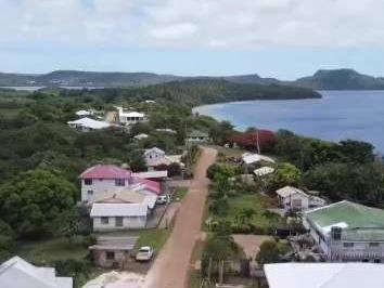 汤加海底火山喷发引发海啸，中企负责人：中国员工无生命危险
