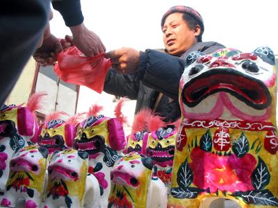 虎年到，“萌虎”饰品抢占C位