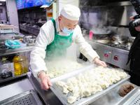 小年至，温暖到！青岛城市美容师们吃上了暖心水饺