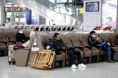 春运实拍：挡不住的团圆心|有一种年味叫坚守②