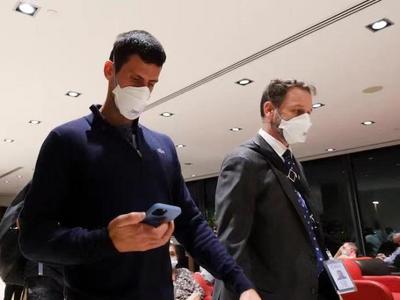 德约科维奇被迫离境，“九冠王”终无缘澳网