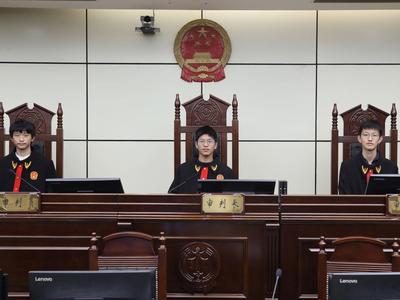 模拟法庭活动，感受法律威严！青岛二中学生走进市中级人民法院体验法官职业