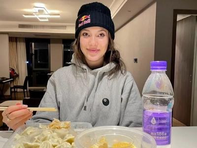 谷爱凌回国，她说：北京的饺子，全吃完了！