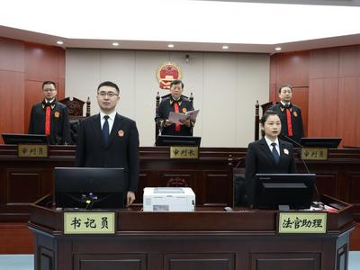 中央巡视组原副组长董宏受贿案一审宣判：以受贿罪判处死刑，缓期二年执行
