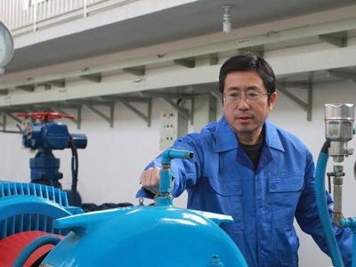 抢修人员24小时待命，保障青岛市民春节用水无忧