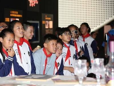 培训班的学习少了，社会课堂的学习多了！“双减”给寒假社会实践“做加法”